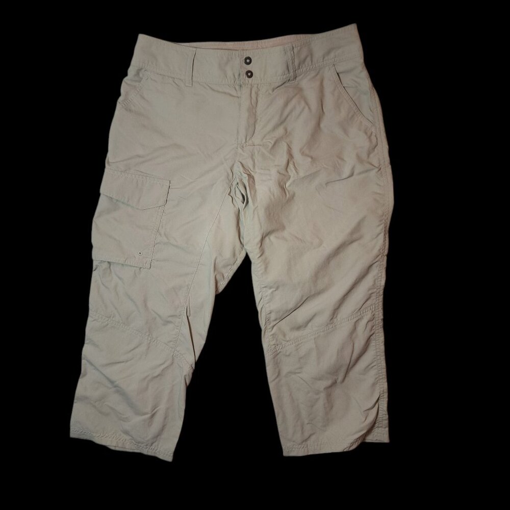 Columbia PFG Women's Capri Pants Outdoor Fishing Hiking Beige‎ Nylon size 6 21L
